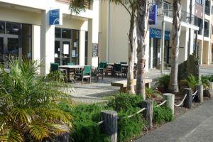 Restaurant outdoor area 