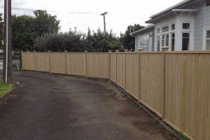 timber villa fencing 